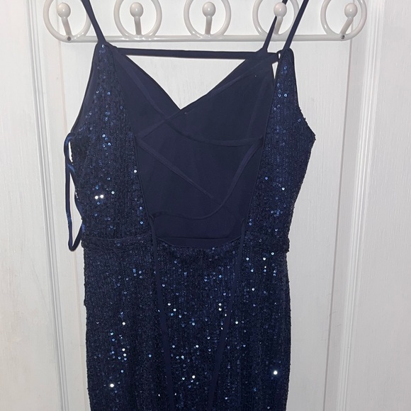 Blue Sequins Prom/Wedding/Bridesmaid Dress. Gorgeous slit, Very Flattering! - Picture 7 of 8